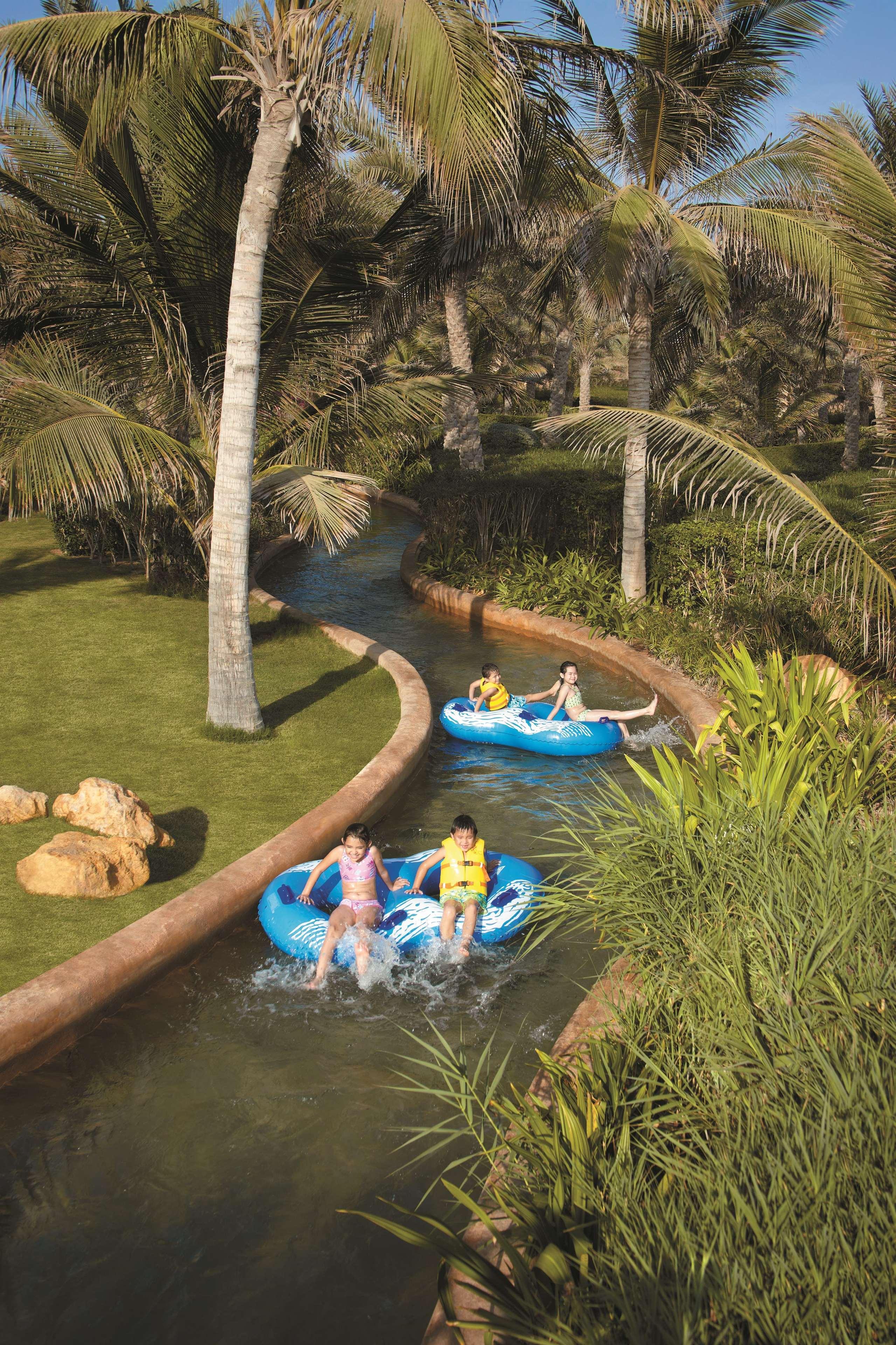 Hotel Shangri La Barr Al Jissah And Al Waha