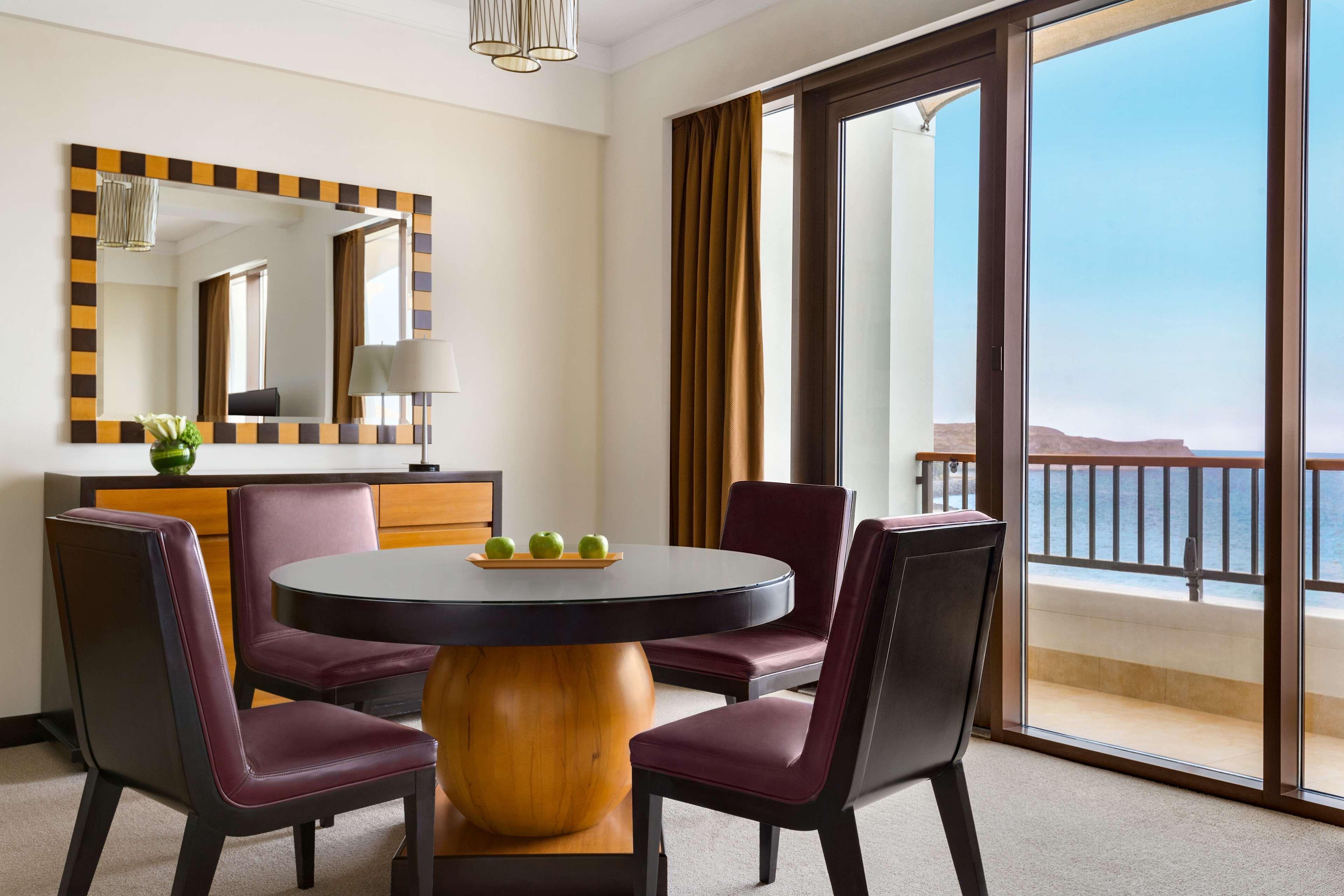 Shangri La Barr Al Jissah And Al Waha 5*